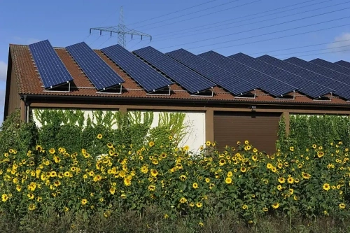 Executie Instalatii cu Panouri Fotovoltaice si Instalatii Electrice